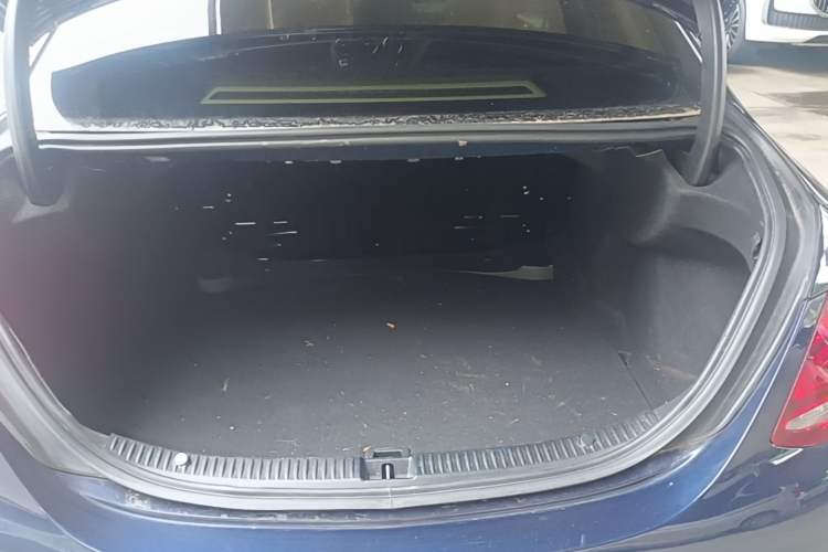 Used Mercedes-Benz C-Class 2017 C 180 L Sport Edition Trunk