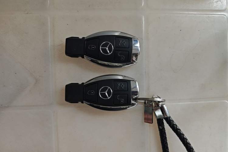 Used Mercedes-Benz C-Class 2017 Revised C 180 L Dynamic Sports Edition Vehicle Key