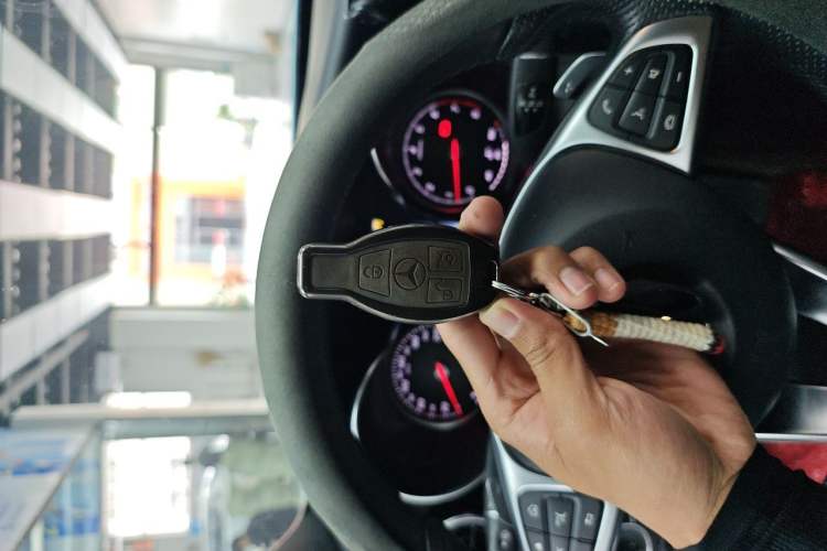 Used Mercedes-Benz C-Class 2017 Restyled C 200 Sport Edition Vehicle Key