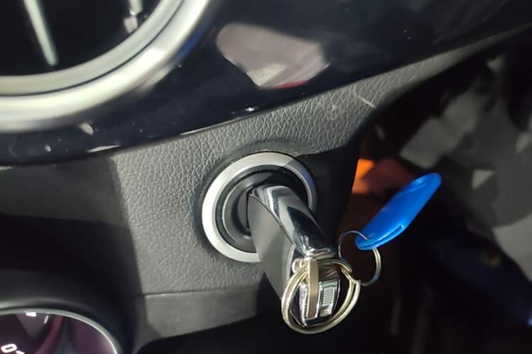 Used Mercedes-Benz C-Class 2017 C 200 4MATIC Coupe Vehicle Key