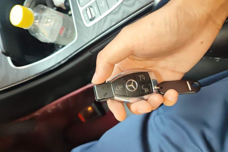 Used Mercedes-Benz C-Class 2017 C 200 station wagon Vehicle Key