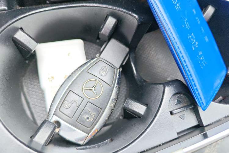 Used Mercedes-Benz C-Class 2017 C 180 L Sport Edition Vehicle Key