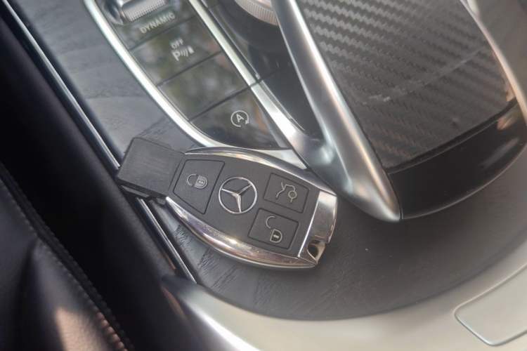 Used Mercedes-Benz C-Class 2017 C 180 L Sport Edition Vehicle Key