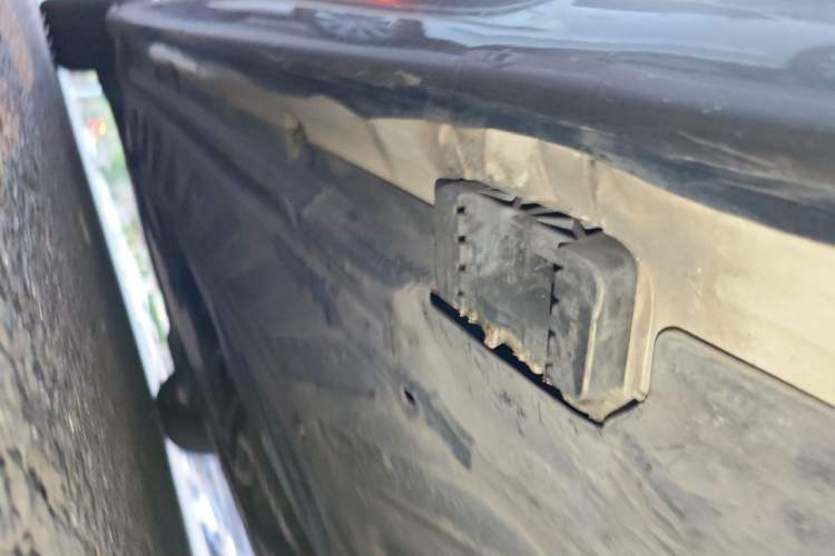 Used Mercedes-Benz C-Class 2017 Facelift C 200 L Chassis Rear Left