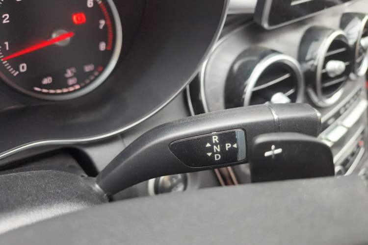 Used Mercedes-Benz C-Class 2017 C 200 L Sport Edition Gear Lever