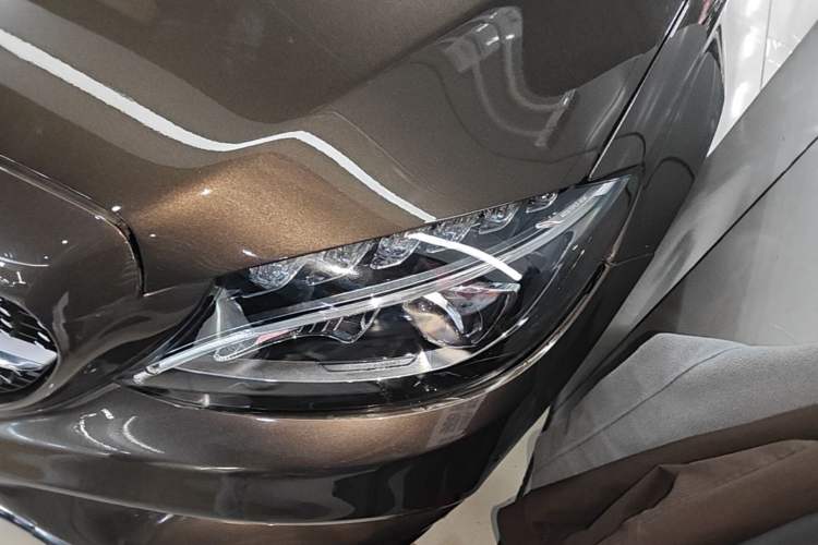 Used Mercedes-Benz C-Class 2017 Restyled C 200 Sport Edition Left Front Headlight