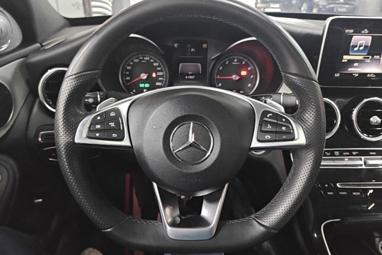 Used Mercedes-Benz C-Class 2017 Restyled C 200 Sport Edition Steering Wheel