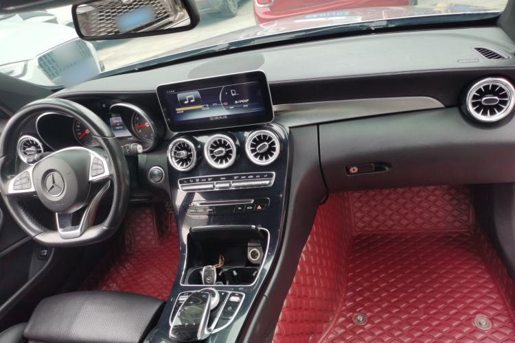 Used Mercedes-Benz C-Class 2017 Facelift C 200 Coupe Center Console