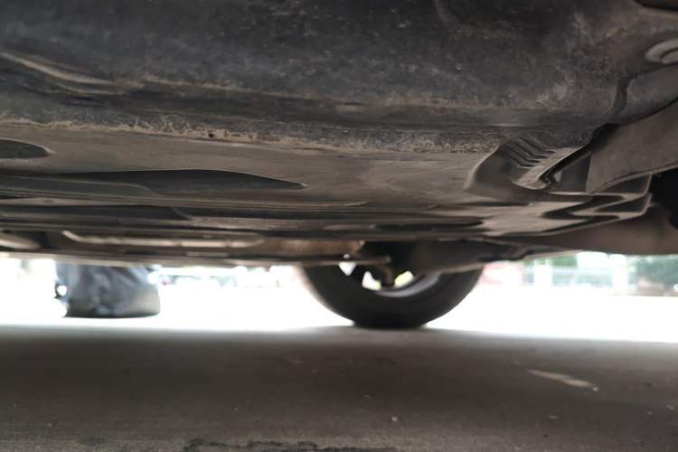 Used Mercedes-Benz C-Class 2017 Facelift C 200 L Chassis Rear Left