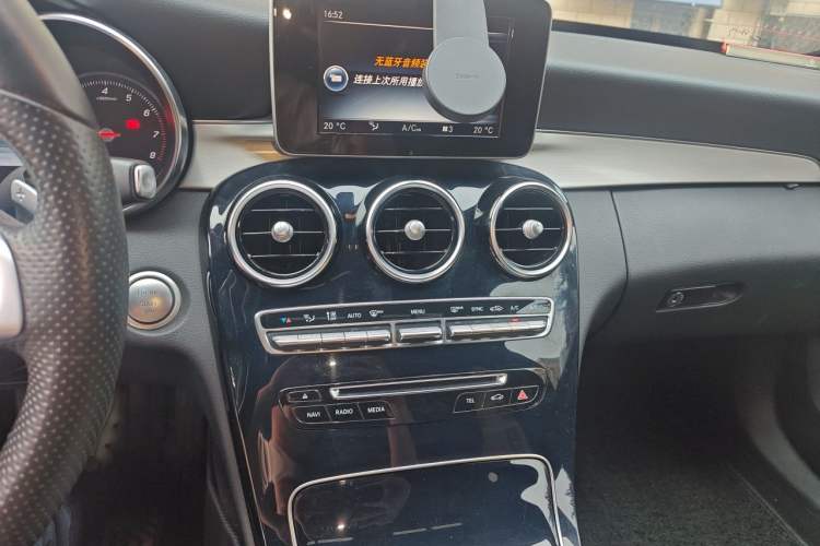 Used Mercedes-Benz C-Class 2017 C 200 Sport Edition Audio And AC Panel