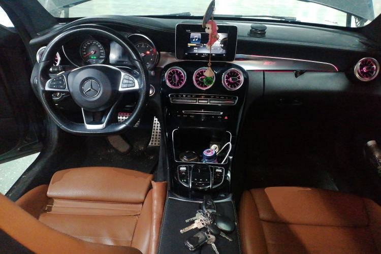 Used Mercedes-Benz C-Class 2017 Facelift C 200 Coupe Center Console