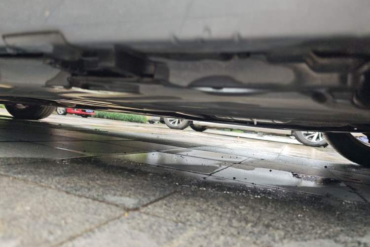 Used Mercedes-Benz C-Class 2017 C 200 L Sport Edition Chassis Rear Left