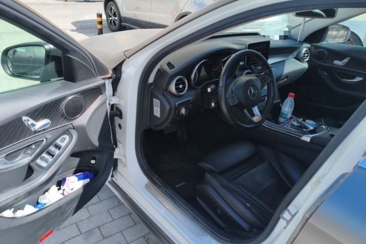 Used Mercedes-Benz C-Class 2017 Facelift C 200 Station Wagon Driver Seat