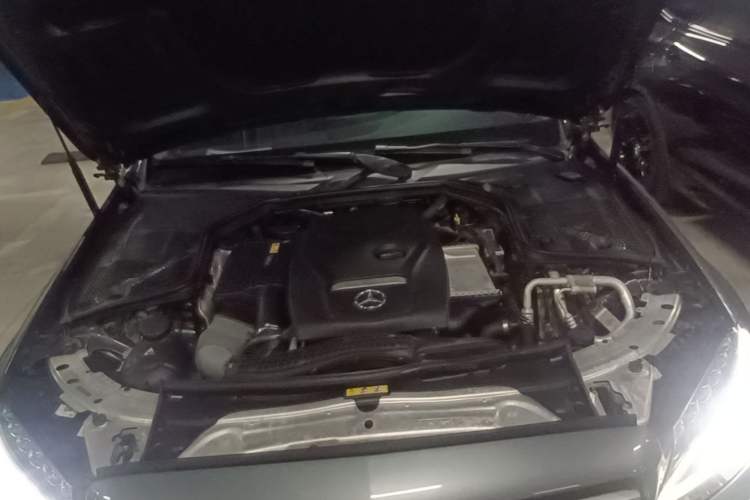Used Mercedes-Benz C-Class 2017 C 200 station wagon Engine Bay