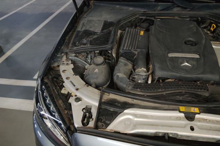 Used Mercedes-Benz C-Class 2017 Facelift C 200 Coupe Engine Bay Right