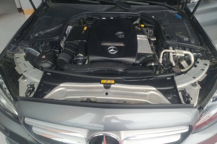 Used Mercedes-Benz C-Class 2017 C 200 station wagon Engine Bay