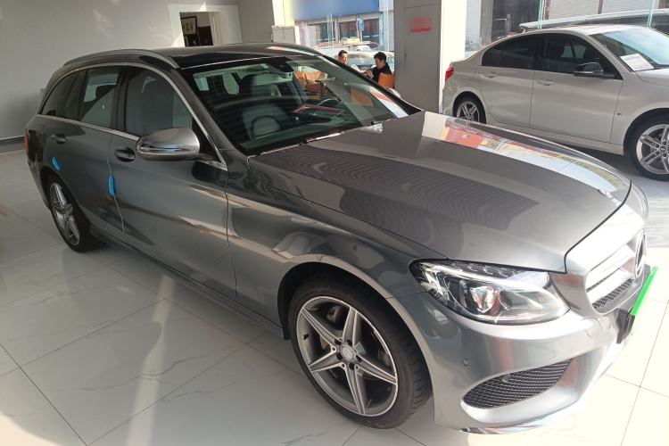 Used Mercedes-Benz C-Class 2017 C 200 station wagon Exterior 1