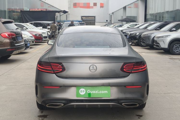 Used Mercedes-Benz C-Class 2017 C 200 4MATIC Coupe Exterior 7