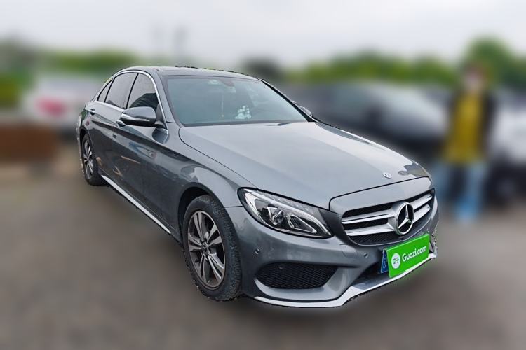 Used Mercedes-Benz C-Class 2017 Facelift C 200 L Sport Edition Front Right 45 Deg