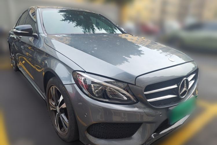 Used Mercedes-Benz C-Class 2017 C 200 Sport Edition Front Right 45 Deg