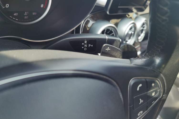 Used Mercedes-Benz C-Class 2017 Facelift C 200 L Gear Lever
