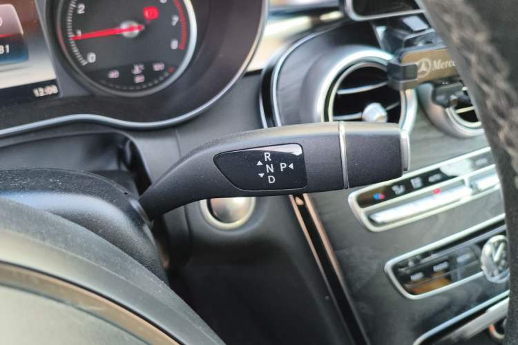 Used Mercedes-Benz C-Class 2017 Facelift C 200 Station Wagon Gear Lever