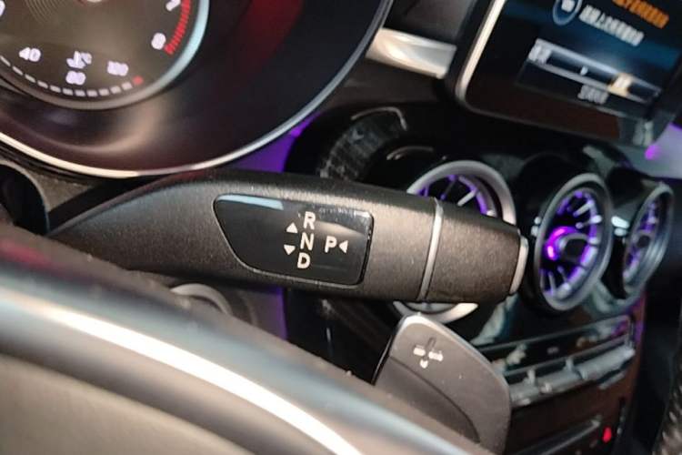Used Mercedes-Benz C-Class 2017 Facelift C 200 Coupe Gear Lever