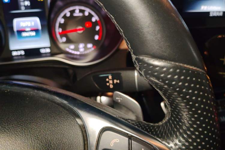 Used Mercedes-Benz C-Class 2017 Facelift C 200 Coupe Gear Lever
