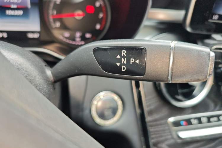 Used Mercedes-Benz C-Class 2017 C 200 L Sport Edition Gear Lever