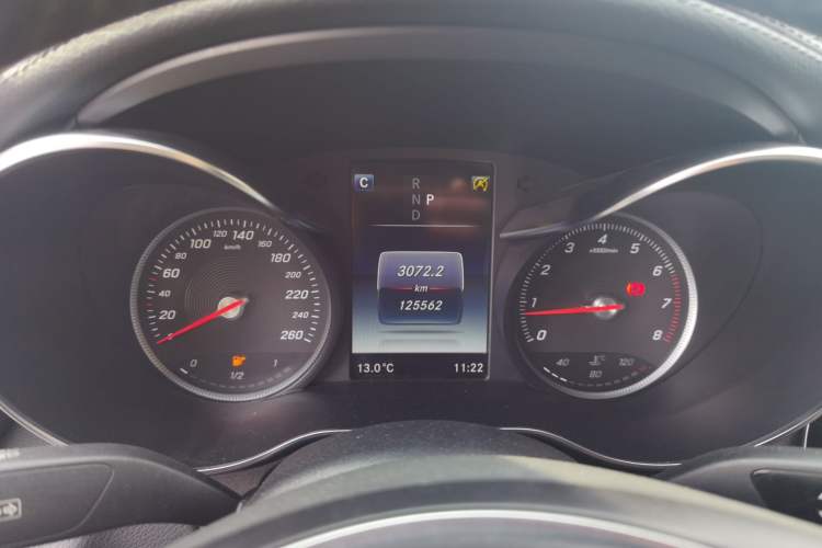 Used Mercedes-Benz C-Class 2017 Facelift C 200 L Instrument Cluster