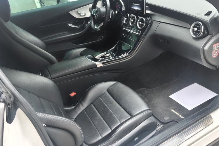 Used Mercedes-Benz C-Class 2017 C 200 4MATIC Coupe Interior 2