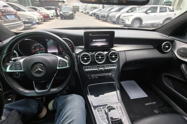 Used Mercedes-Benz C-Class 2017 C 200 4MATIC Coupe Interior 5