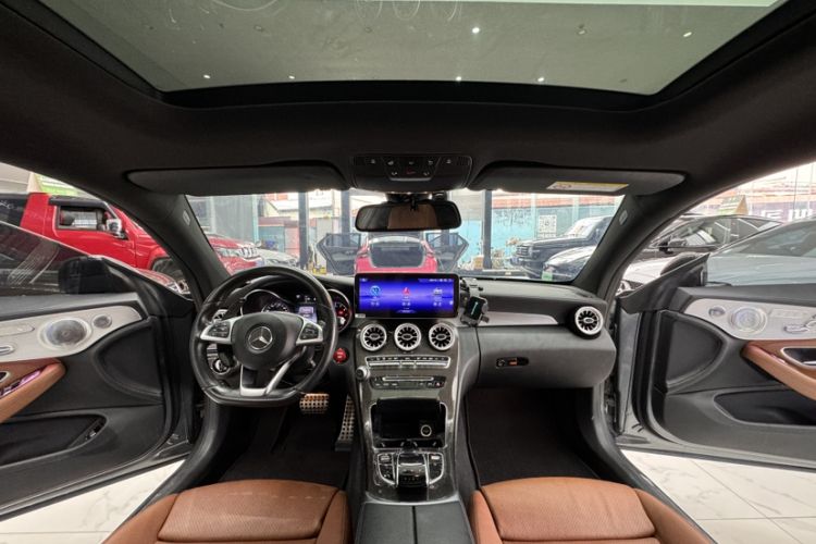 Used Mercedes-Benz C-Class 2017 C 200 Coupe Interior 5