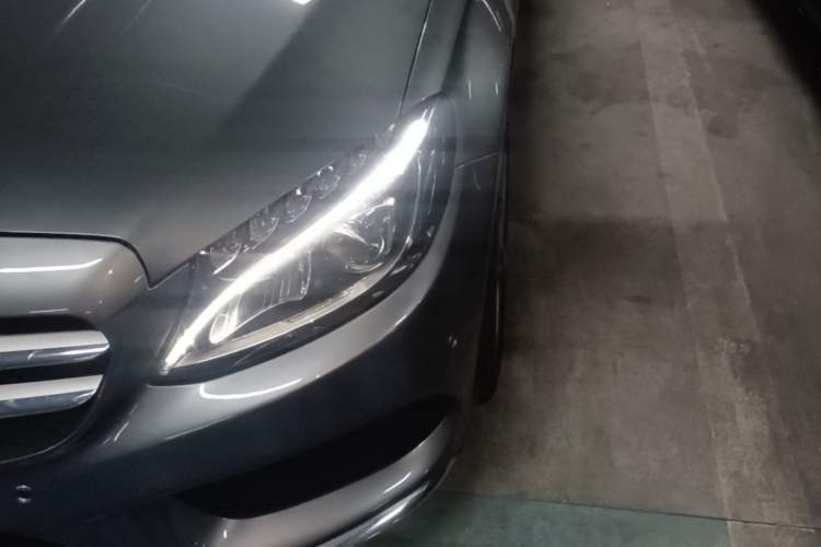 Used Mercedes-Benz C-Class 2017 C 200 station wagon Left Front Headlight