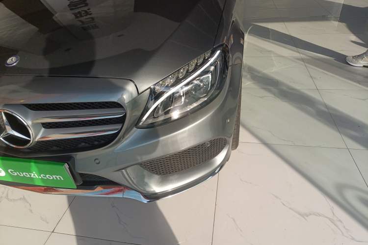 Used Mercedes-Benz C-Class 2017 C 200 station wagon Left Front Headlight