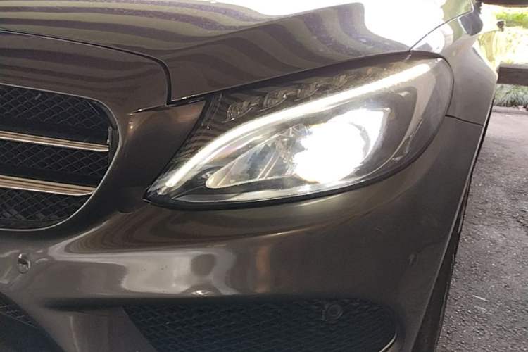Used Mercedes-Benz C-Class 2017 C 200 Sport Edition Left Front Headlight