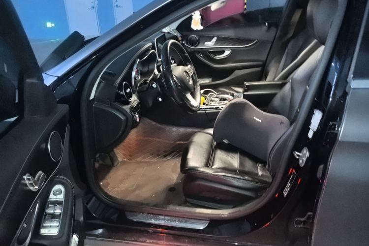 Used Mercedes-Benz C-Class 2017 Revised C 180 L Dynamic Sports Edition Left Front Seat