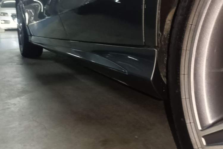 Used Mercedes-Benz C-Class 2017 C 200 station wagon Left Side Sill