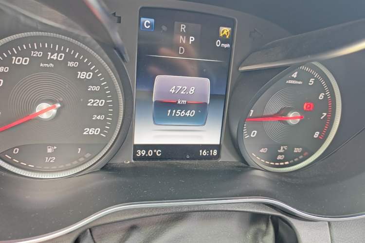 Used Mercedes-Benz C-Class 2017 Restyled C 180 L Fashion Edition Sport Version Odometer Close Up