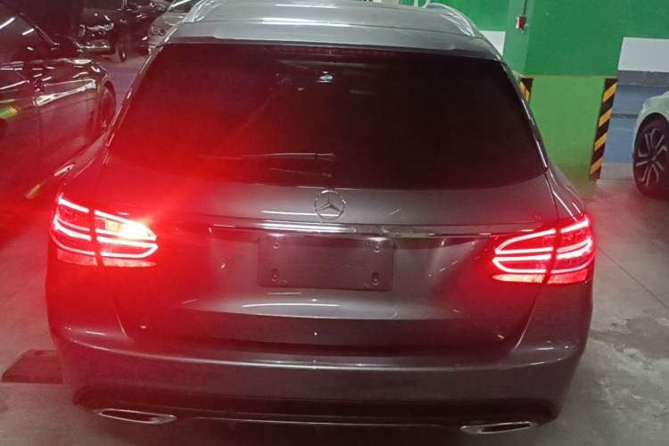 Used Mercedes-Benz C-Class 2017 C 200 station wagon Rear