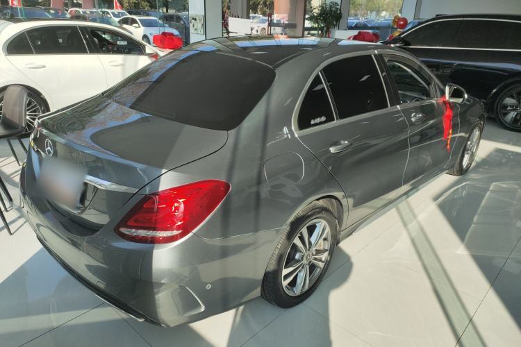 Used Mercedes-Benz C-Class 2017 Facelift C 200 L Sport Edition Rear Right 45 Deg