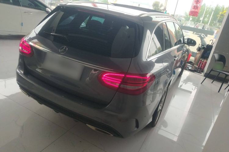 Used Mercedes-Benz C-Class 2017 C 200 station wagon Rear Right 45 Deg