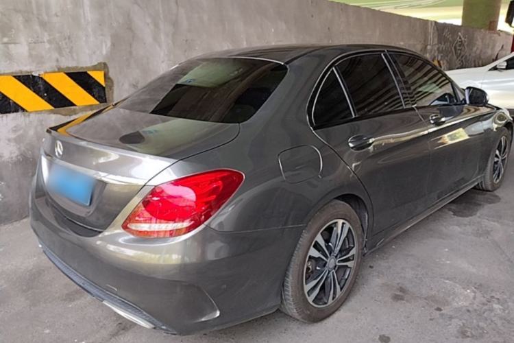 Used Mercedes-Benz C-Class 2017 C 200 Sport Edition Rear Right 45 Deg