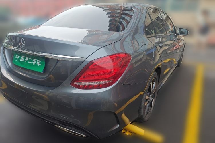 Used Mercedes-Benz C-Class 2017 C 200 Sport Edition Rear Right 45 Deg