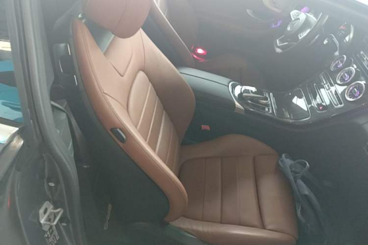 Used Mercedes-Benz C-Class 2017 Facelift C 200 Coupe Right Front Seat