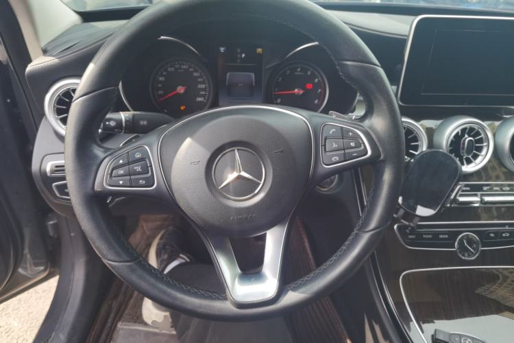 Used Mercedes-Benz C-Class 2017 Facelift C 200 L Steering Wheel