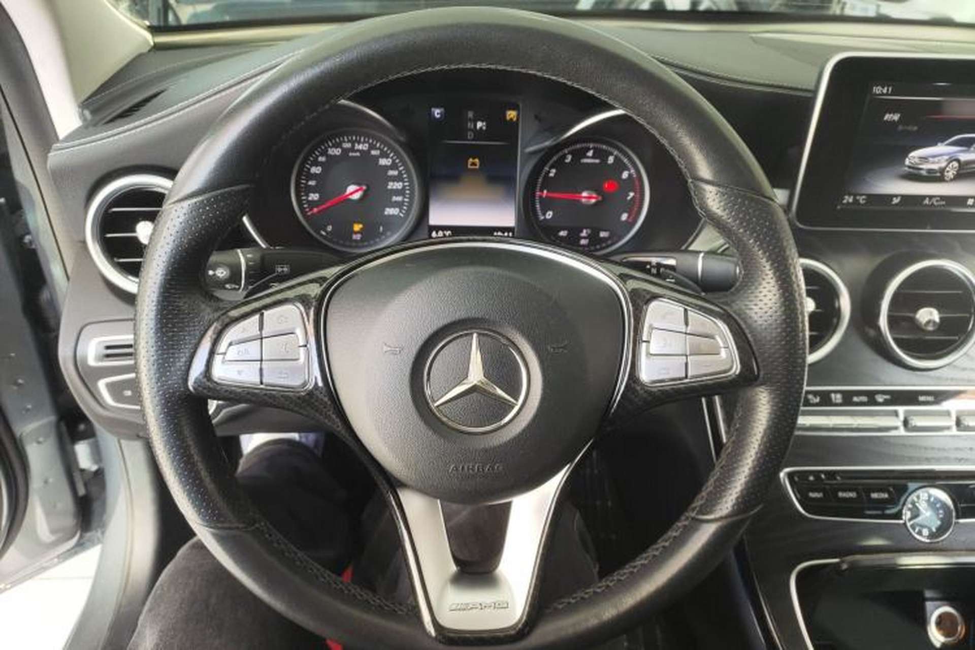 Used Mercedes-Benz C-Class 2017 Facelift C 200 L Sport Edition Steering Wheel