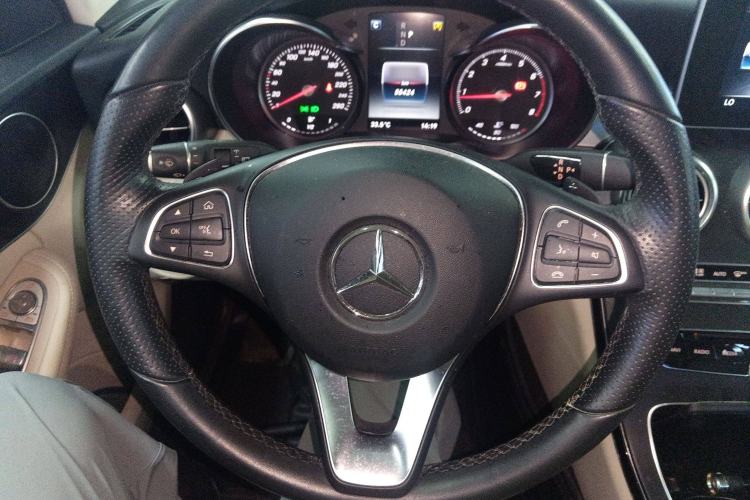 Used Mercedes-Benz C-Class 2017 Facelift C 200 Station Wagon Steering Wheel