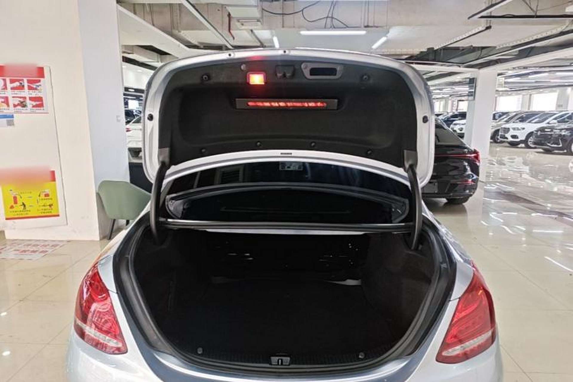 Used Mercedes-Benz C-Class 2017 Facelift C 200 L Sport Edition Trunk