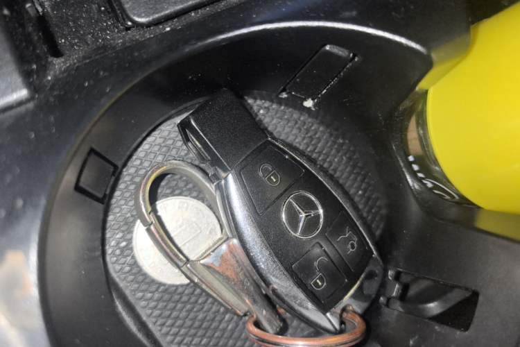 Used Mercedes-Benz C-Class 2017 Revised C 180 L Dynamic Sports Edition Vehicle Key